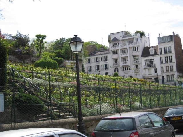 Quiet Apartment Hill Of Montmartre Párizs Kültér fotó